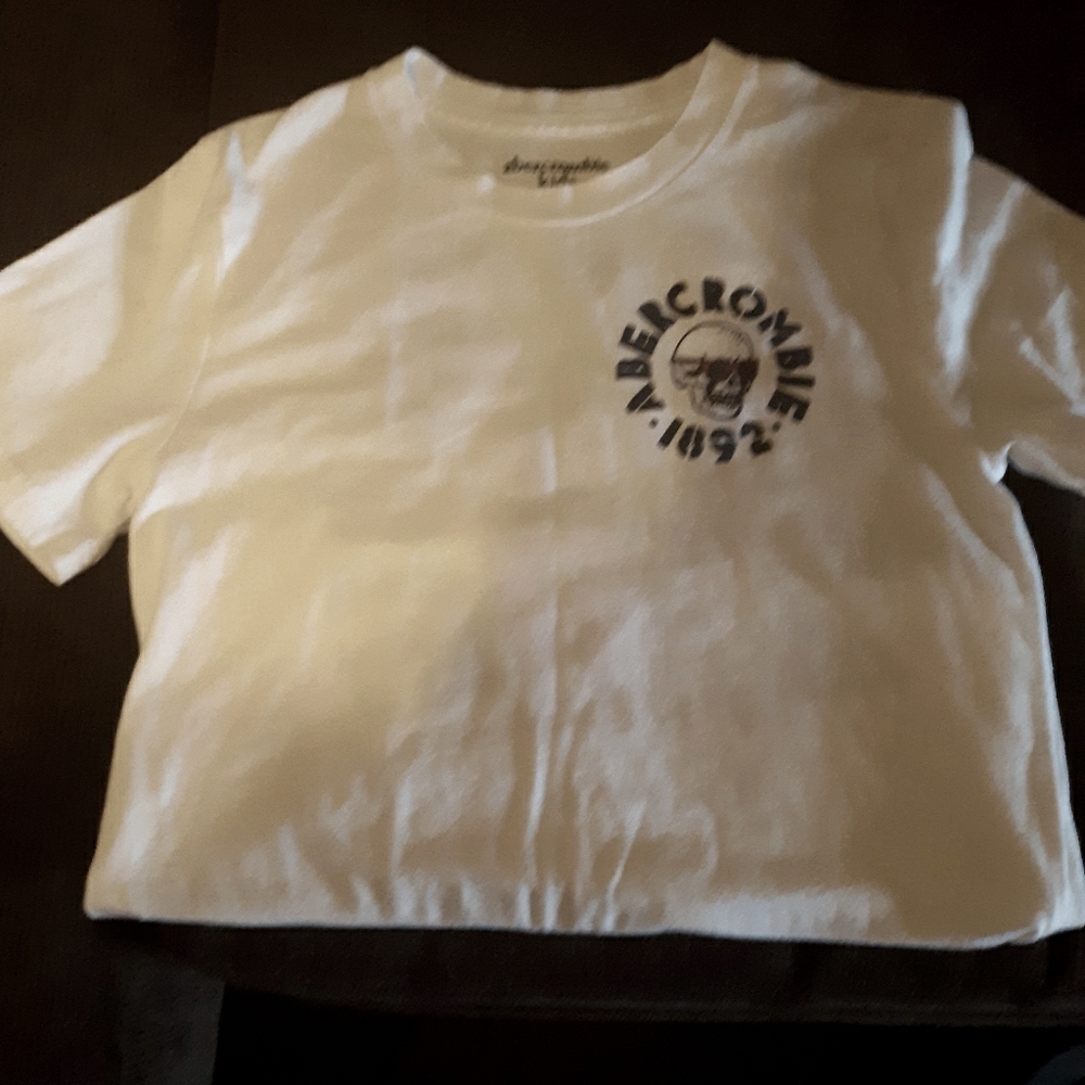 Abercrombie and kids boys tshirt